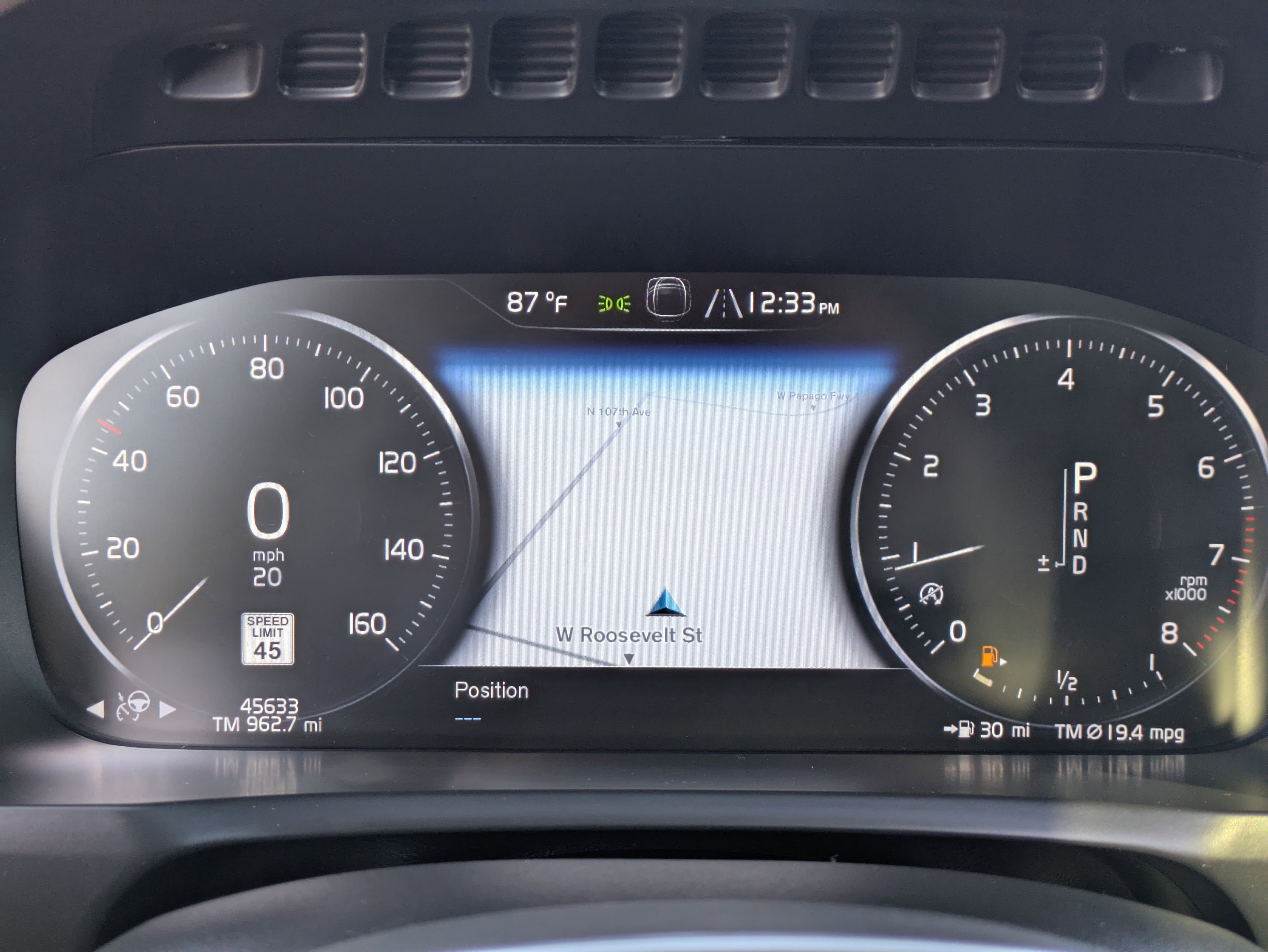 Used 2022 Volvo XC90 T5 Momentum w/ Advanced Package image 31