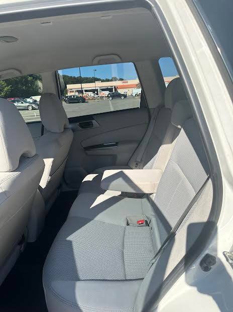 Used 2011 Subaru Forester 2.5X AWD/4WD image 8