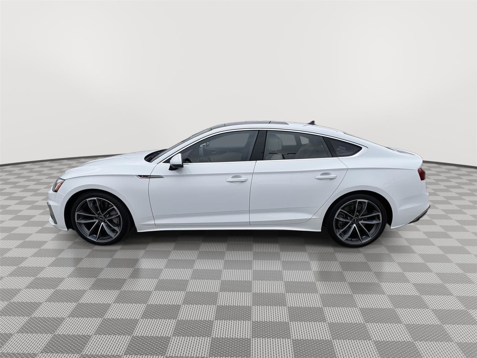 Used 2024 Audi A5 2.0T Premium Plus w/ Premium Plus image 2