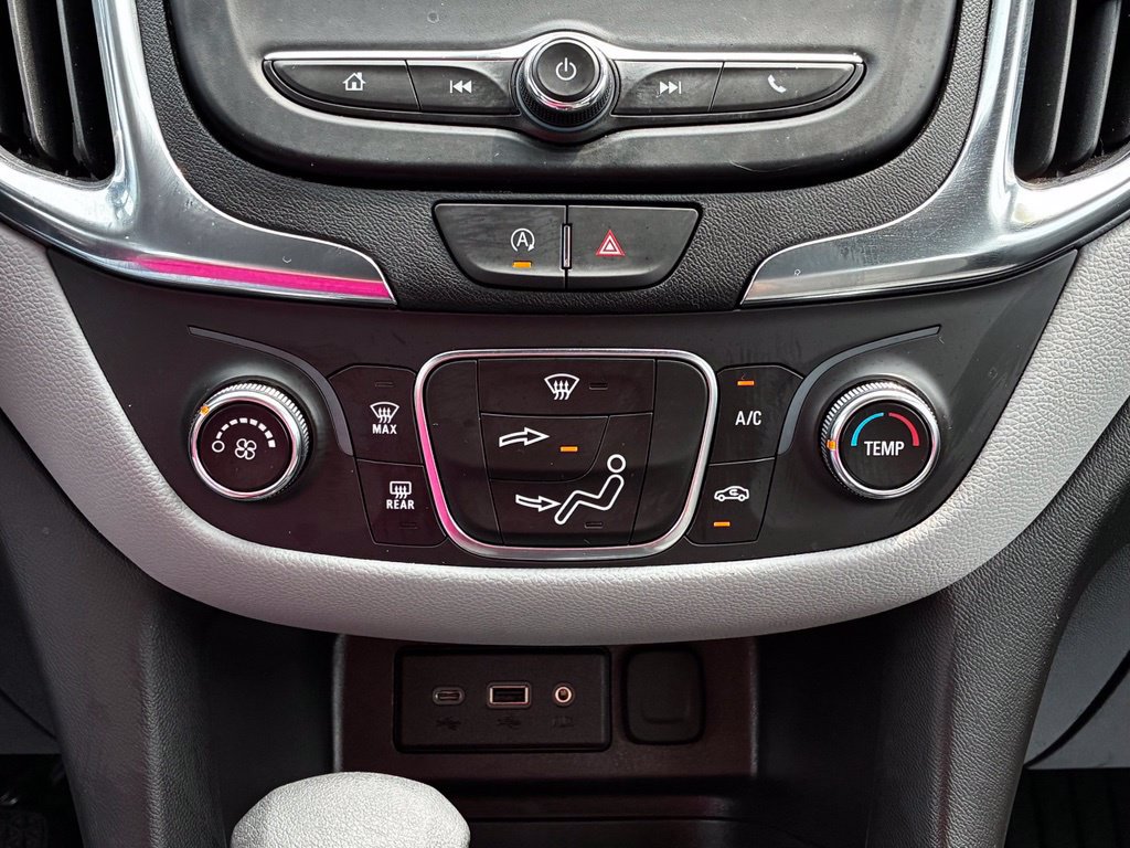 Certified 2024 Chevrolet Equinox LS AWD/4WD image 23