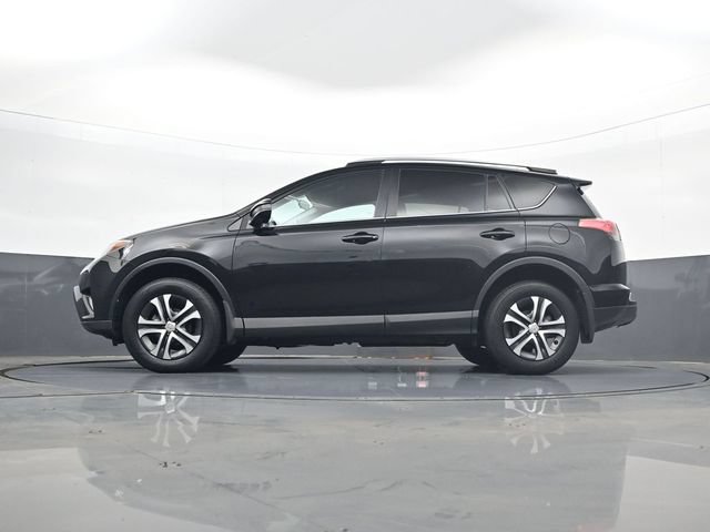 Used 2016 Toyota RAV4 LE AWD/4WD image 28