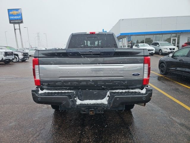 Used 2019 Ford F250 Platinum w/ Platinum Ultimate Package image 4