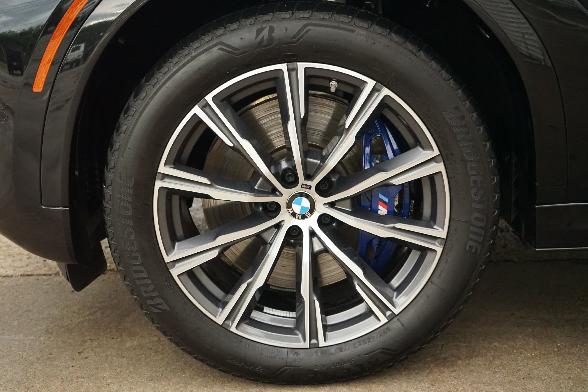 Used 2027 BMW X6 M60i AWD/4WD image 30
