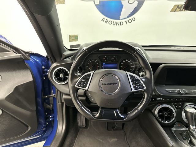Used 2020 Chevrolet Camaro LT RWD image 14