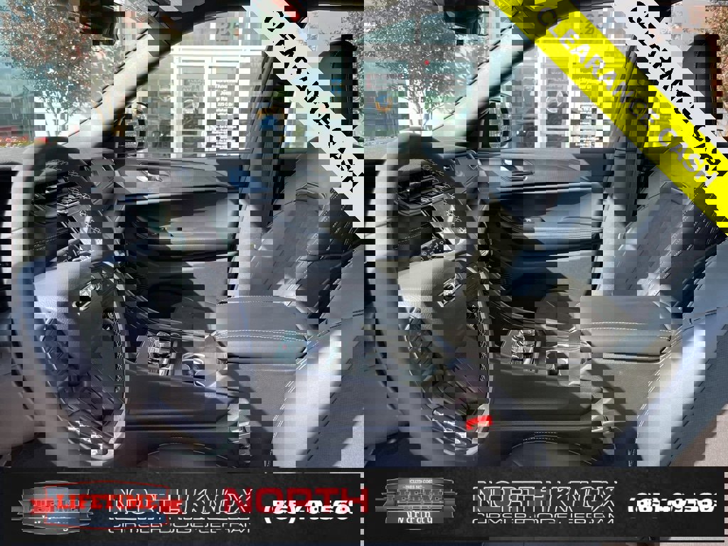 New 2025 Jeep Grand Cherokee L Altitude image 3