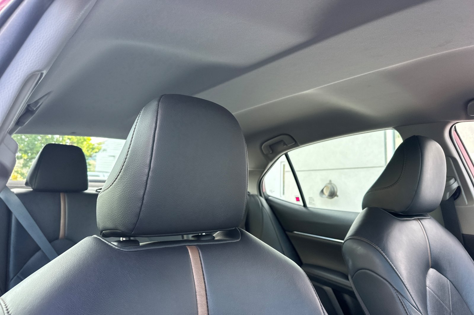 Used 2019 Toyota Camry XLE FWD image 23