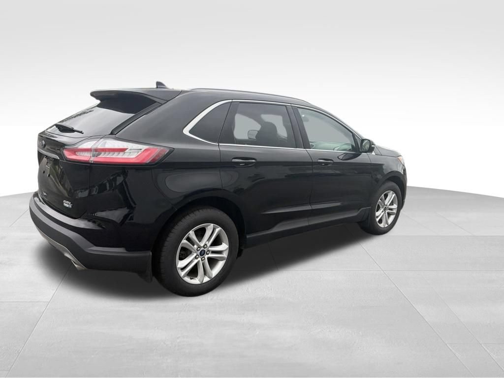 Used 2020 Ford Edge SEL w/ Convenience Package AWD/4WD image 10