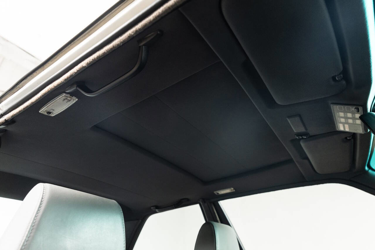 Used 1990 BMW M3 Coupe image 71