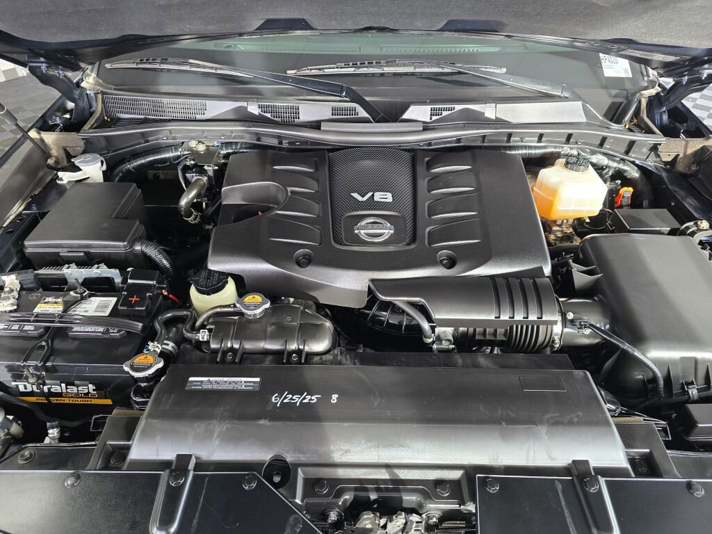 Used 2022 Nissan Armada SL w/ Captain's Chairs Package image 10