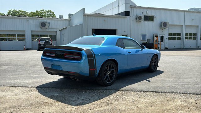 Certified 2023 Dodge Challenger R/T w/ Blacktop Package RWD image 6