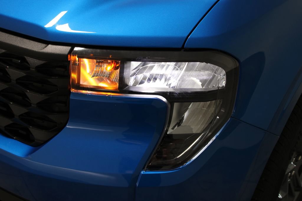 New 2026 Ford Maverick XLT image 48