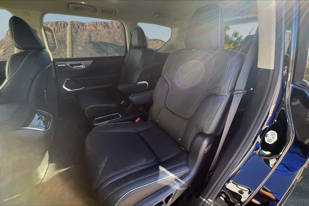 Used 2026 INFINITI QX80 Luxe w/ Cargo Package RWD image 26