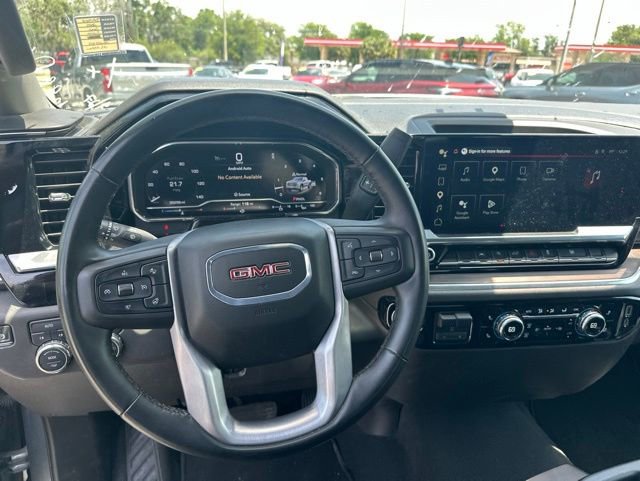Used 2025 GMC Sierra 1500 SLT AWD/4WD image 14