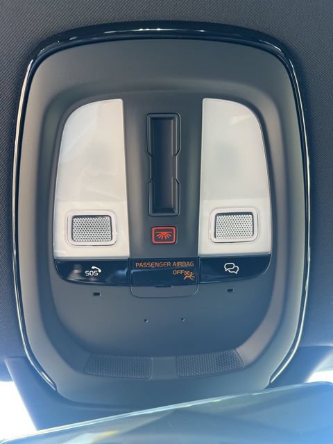 New 2026 Volvo XC90 B6 Plus w/ Protection Package Premier AWD/4WD image 20