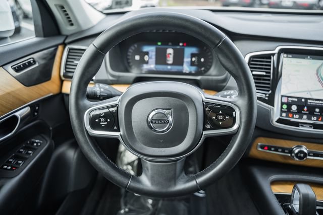 Certified 2023 Volvo XC90 B6 Plus AWD/4WD image 29