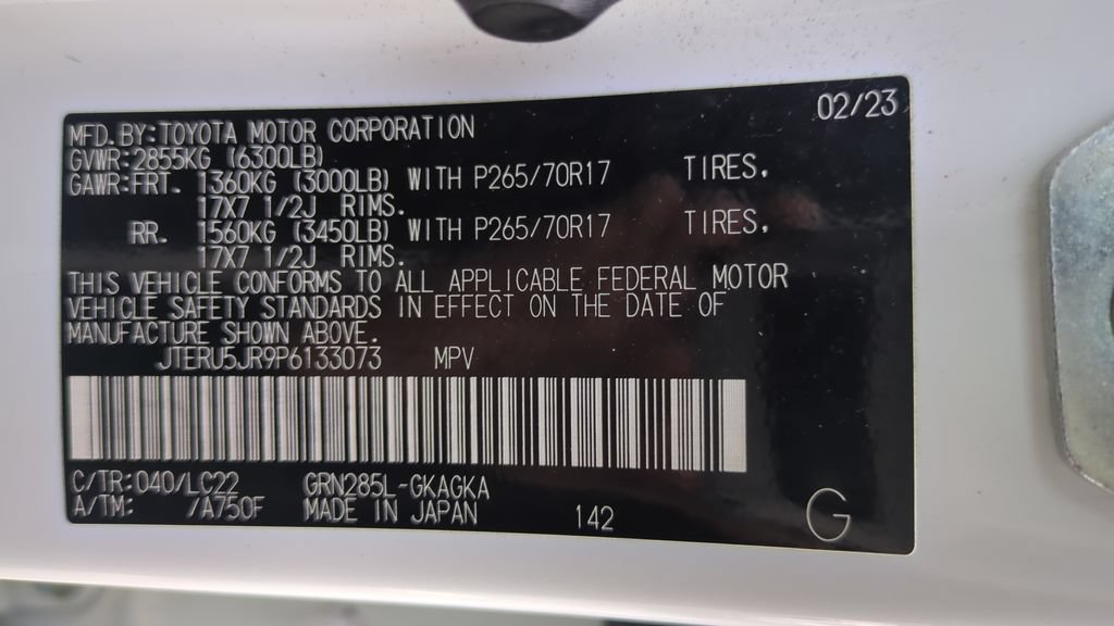 Used 2023 Toyota 4Runner TRD Off-Road Premium AWD/4WD image 24