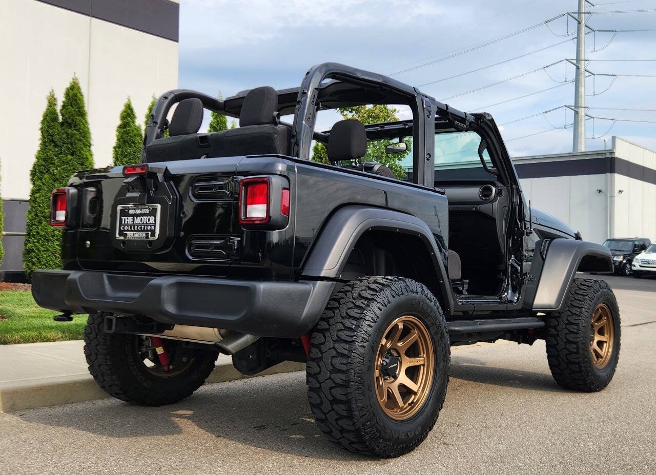Used 2022 Jeep Wrangler Sport AWD/4WD image 3