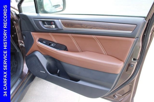 Used 2019 Subaru Outback 3.6R Touring image 22
