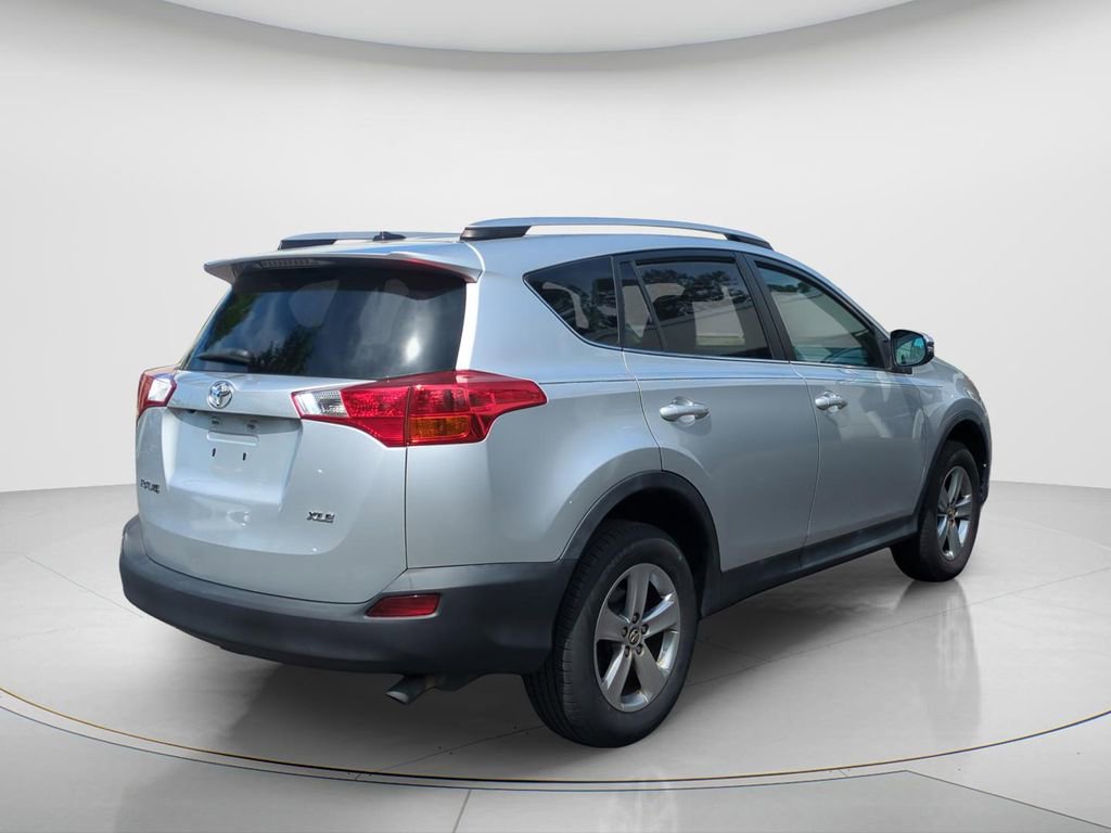 Used 2015 Toyota RAV4 XLE image 12