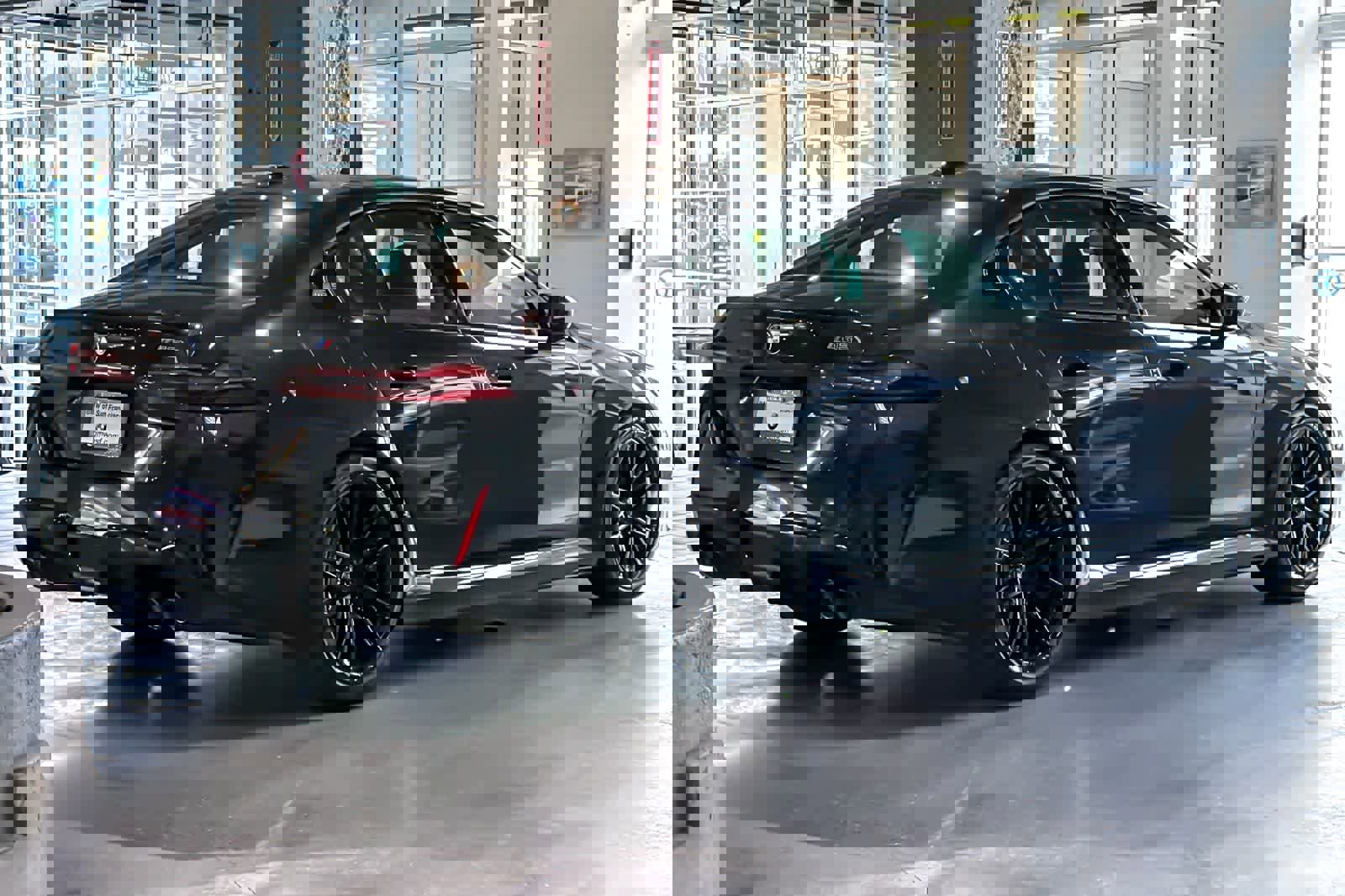 New 2026 BMW M5 w/ Carbon Package image 2