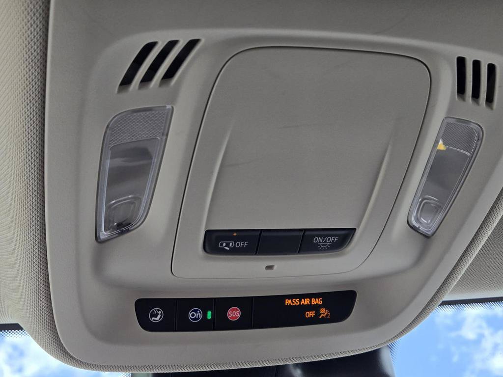 Used 2022 Buick Envision Preferred w/ Sport Touring Package FWD image 29