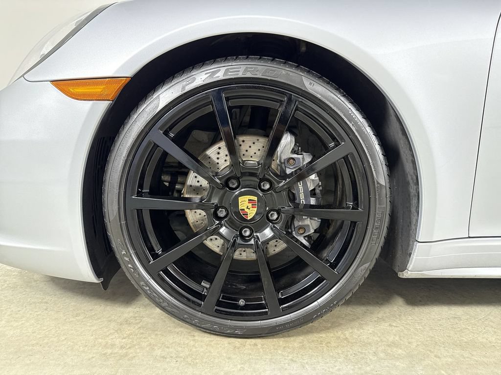 Certified 2017 Porsche 911 Carrera 4 AWD/4WD image 13