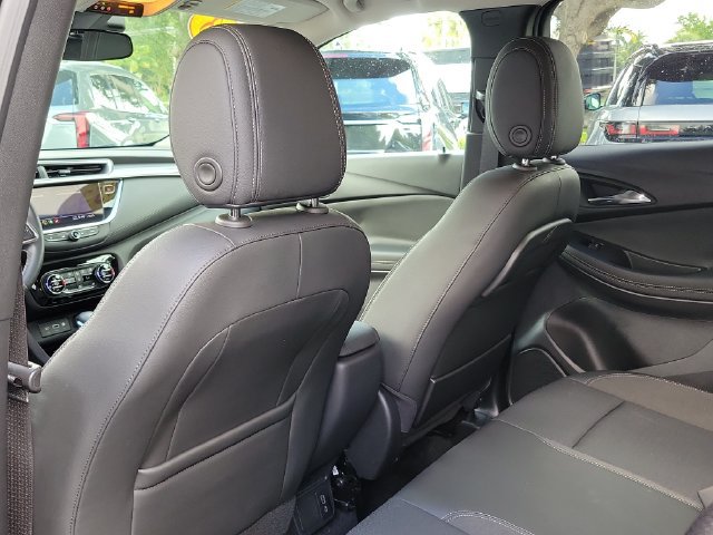 Certified 2023 Buick Encore GX Select w/ Sport Touring Package FWD image 14