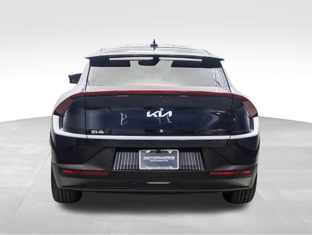 Used 2024 Kia EV6 Light image 4