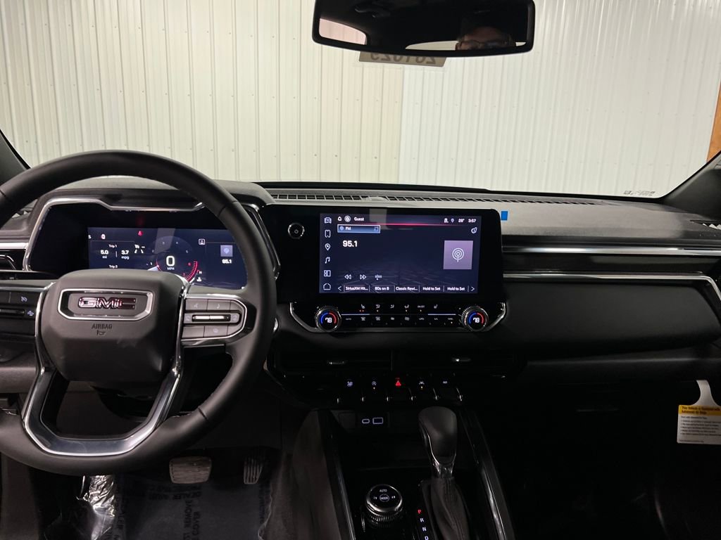 New 2026 GMC Canyon Elevation w/ Convenience Package image 16