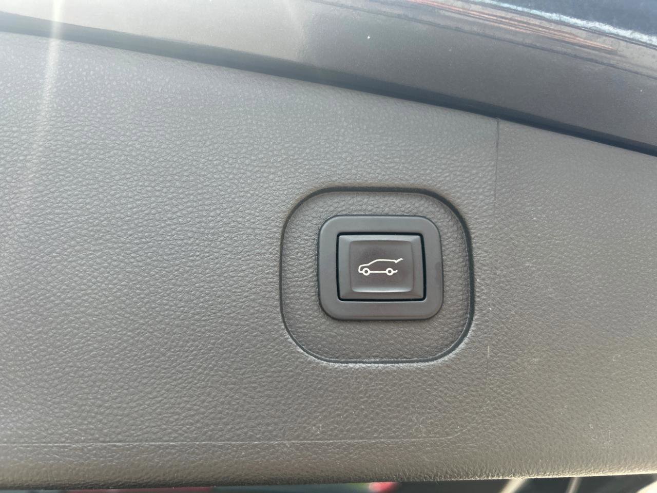 Used 2015 GMC Terrain Denali FWD image 22