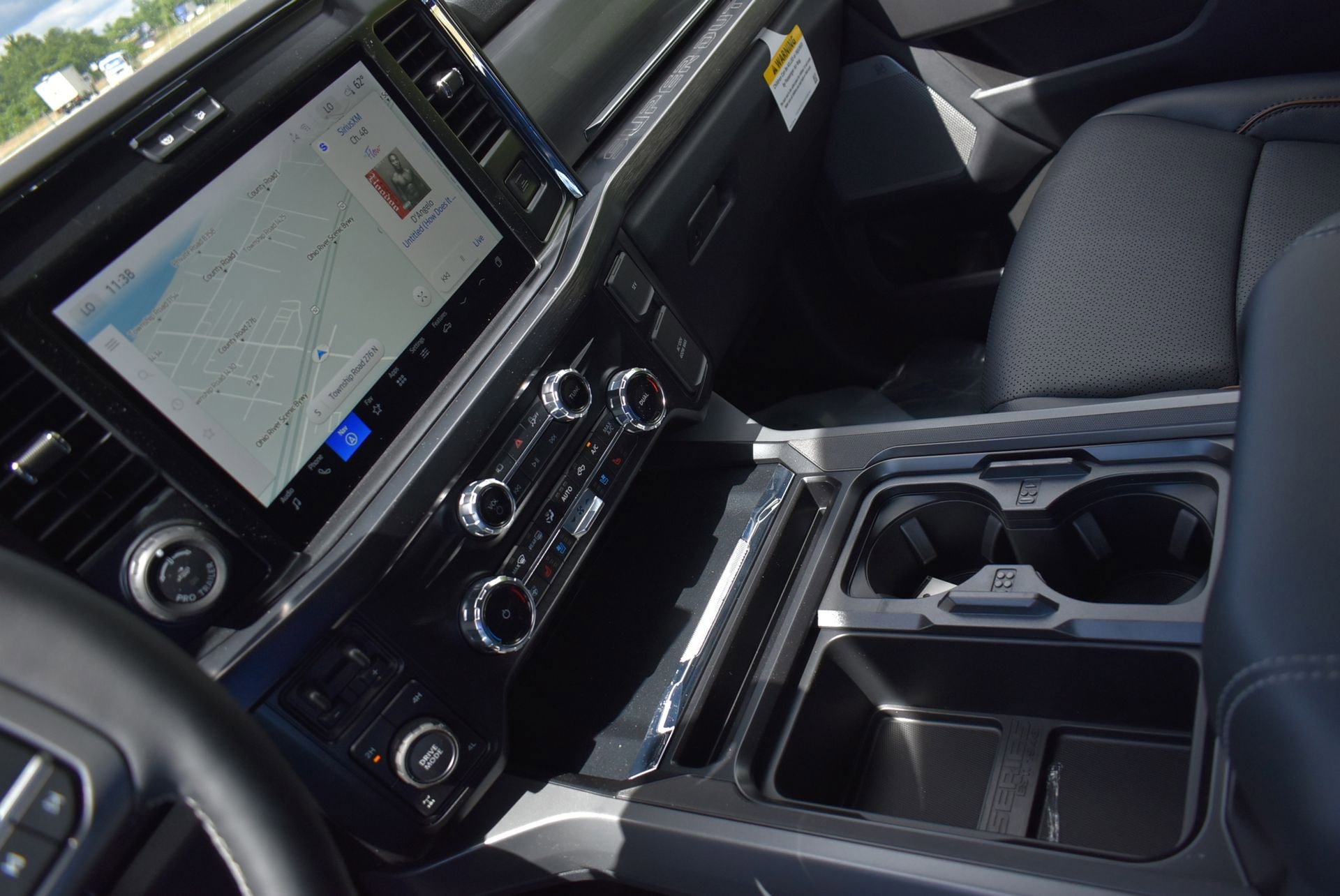 New 2026 Ford F350 Lariat AWD/4WD image 32