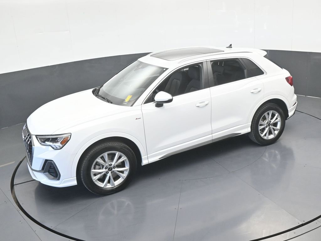 Used 2025 Audi Q3 2.0T Premium image 49