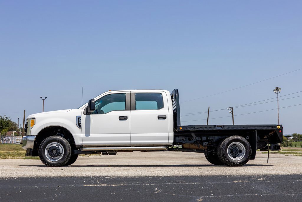 Used 2017 Ford F350 XL w/ XL Value Package image 4