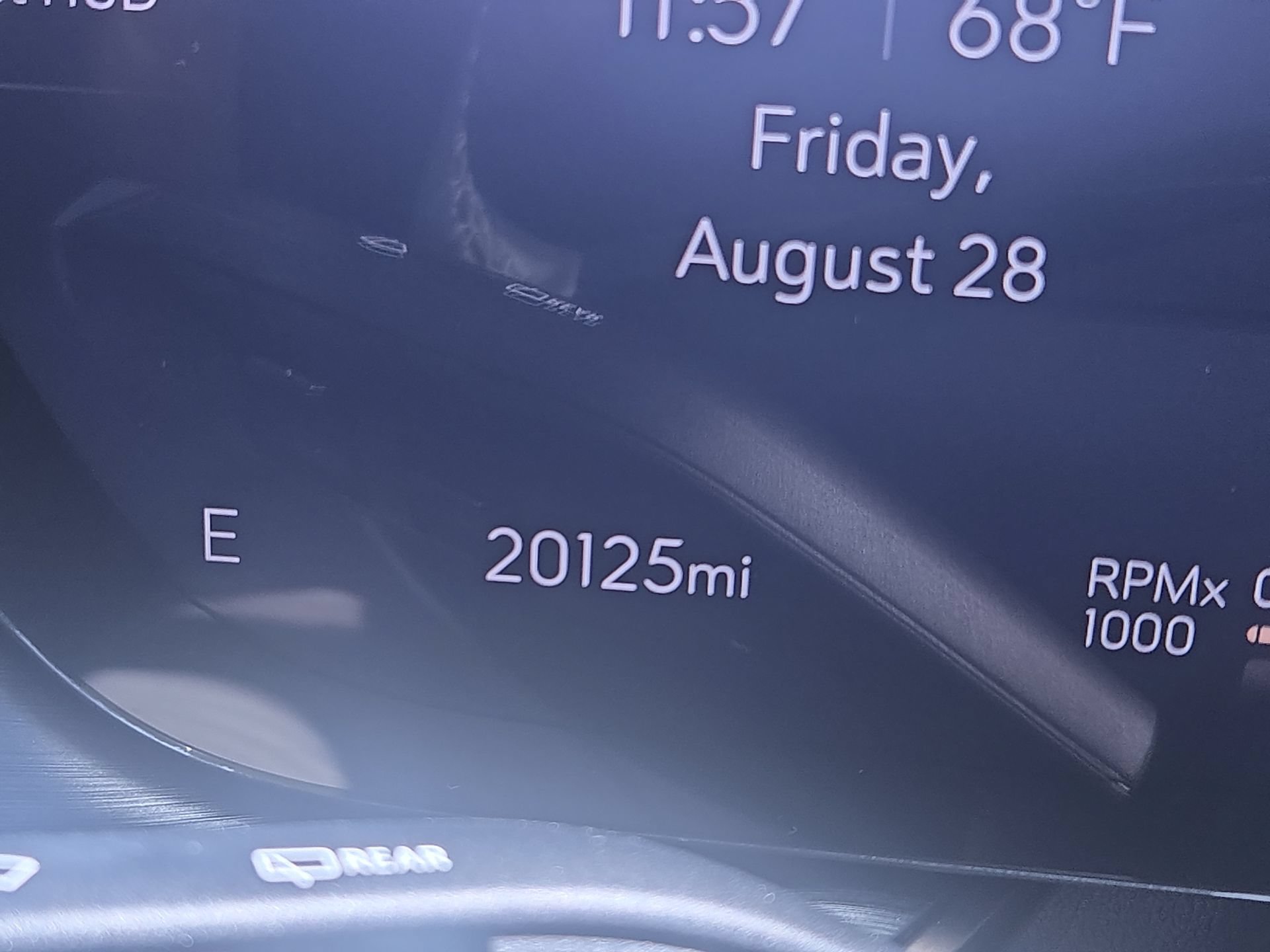 Used 2024 Buick Envision Avenir AWD/4WD image 12