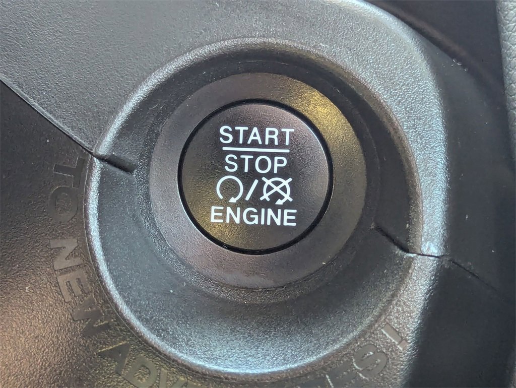 Used 2022 Jeep Renegade Trailhawk image 25