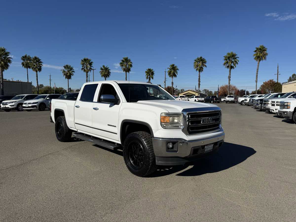 Used 2015 GMC Sierra 1500 SLT w/ SLT Crew Cab Value Package image 16