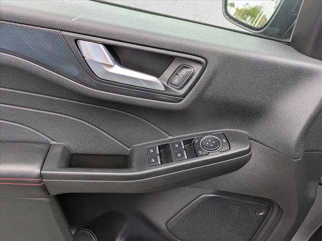 Used 2024 Ford Escape ST-Line w/ Cold Weather Package FWD image 11