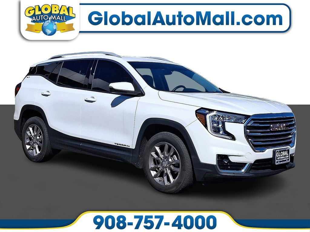 Used 2022 GMC Terrain SLT image 1