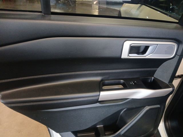 Certified 2023 Ford Explorer XLT w/ Equipment Group 202A image 39