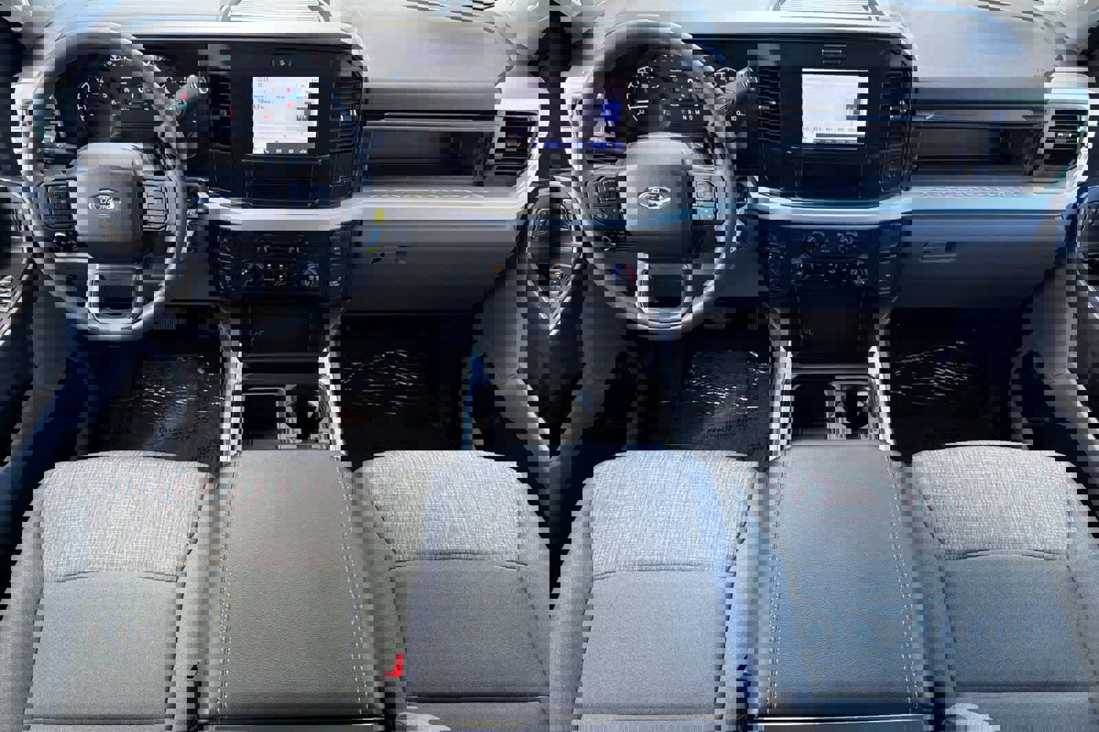 Certified 2025 Ford F250 XLT w/ FX4 Off-Road Package image 3