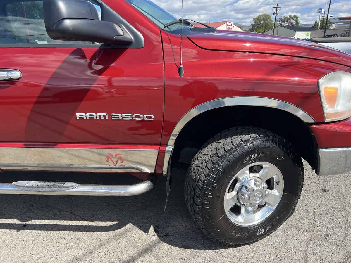 Used 2006 Dodge Ram 3500 Truck SLT w/ Light Group AWD/4WD image 5
