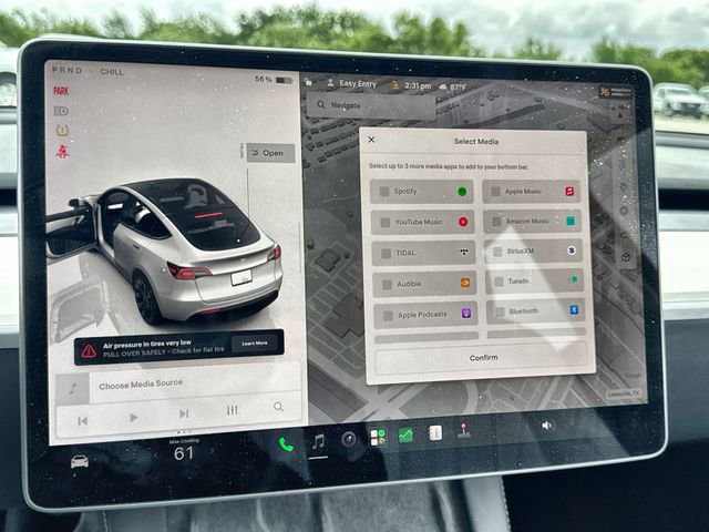 Used 2023 Tesla Model Y Long Range AWD/4WD image 16