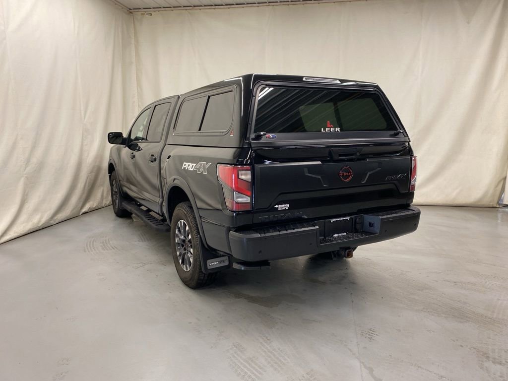 Used 2024 Nissan Titan PRO-4X w/ Pro-4x Convenience Package image 5