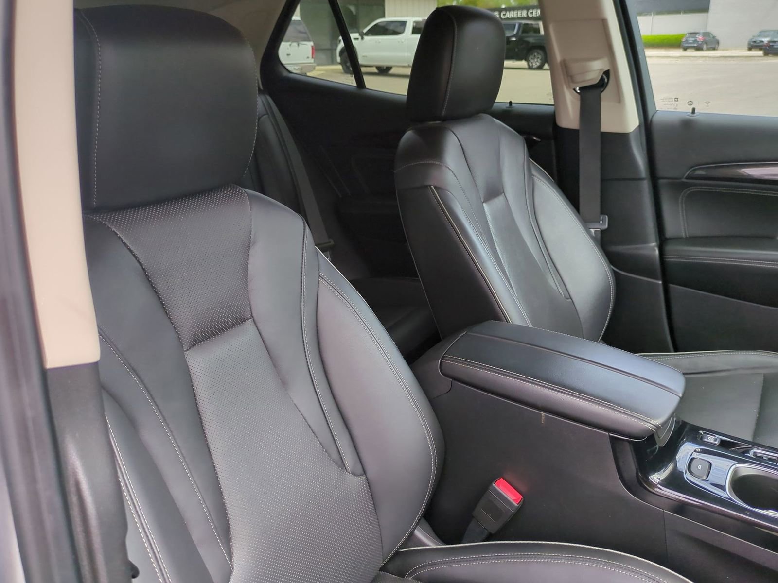 Certified 2021 Buick Envision Essence w/ Sport Touring Package image 29