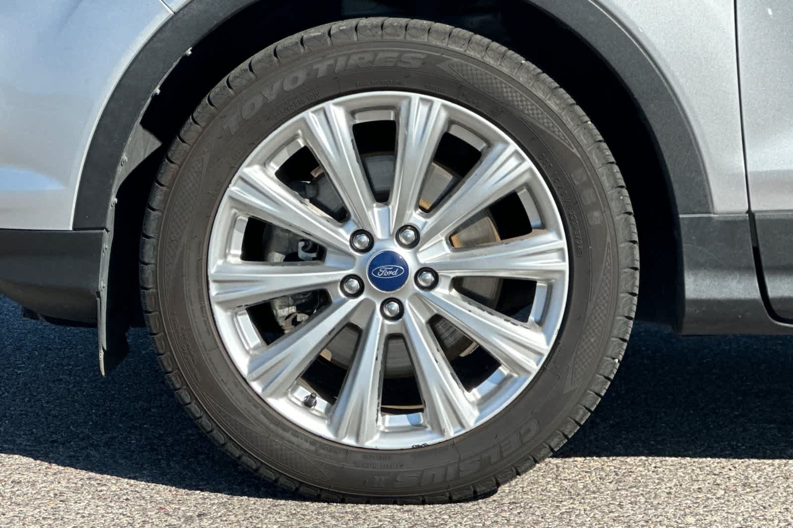 Used 2017 Ford Escape Titanium AWD/4WD image 27