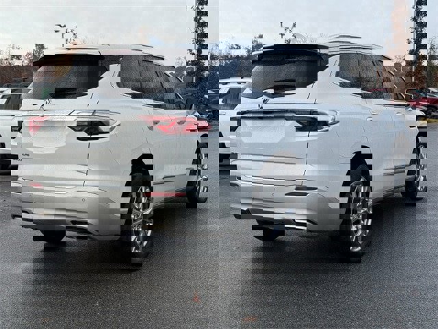 Used 2023 Buick Enclave Premium w/ Experience Buick Package image 3