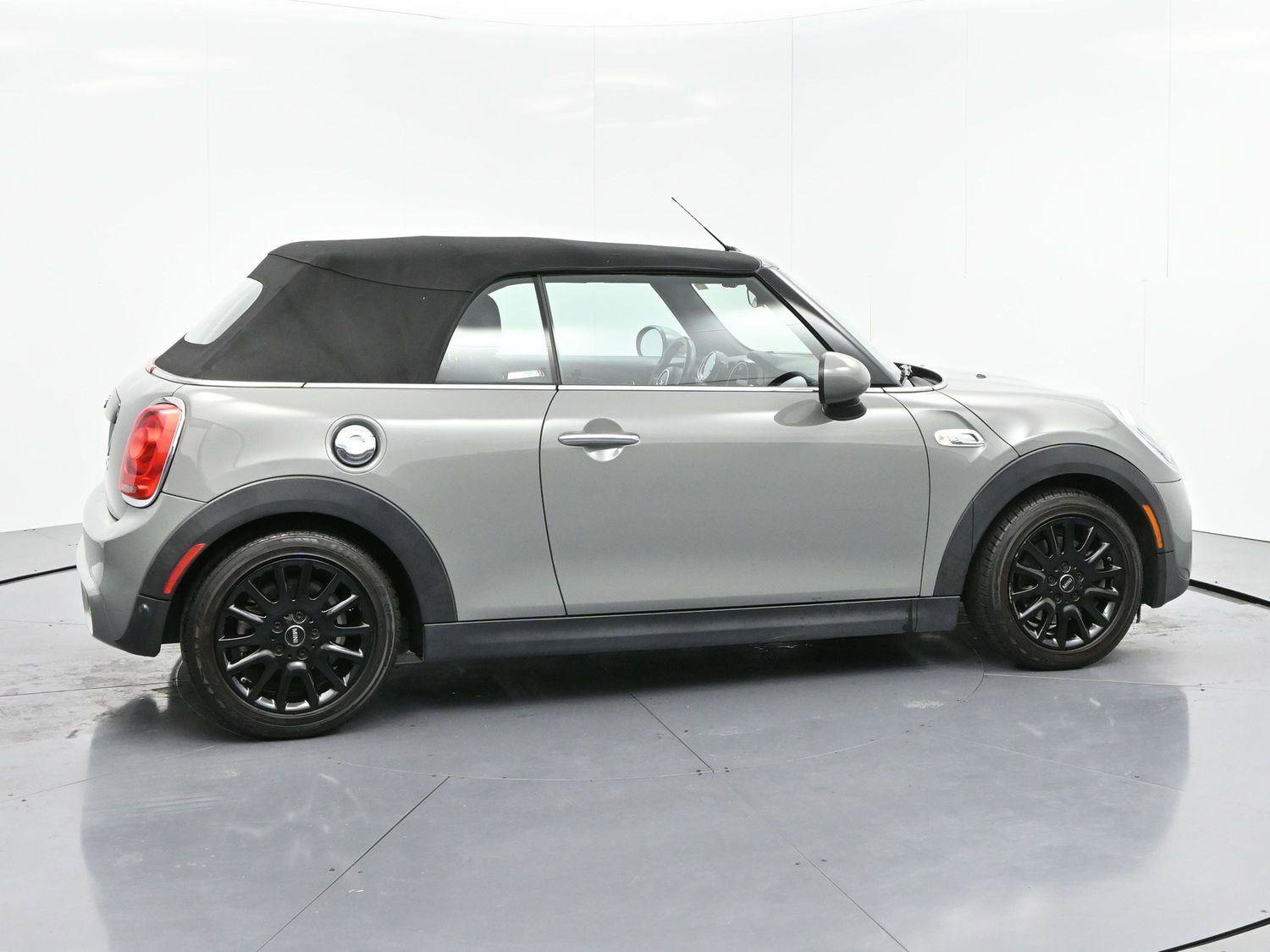 Used 2019 MINI Cooper S image 8
