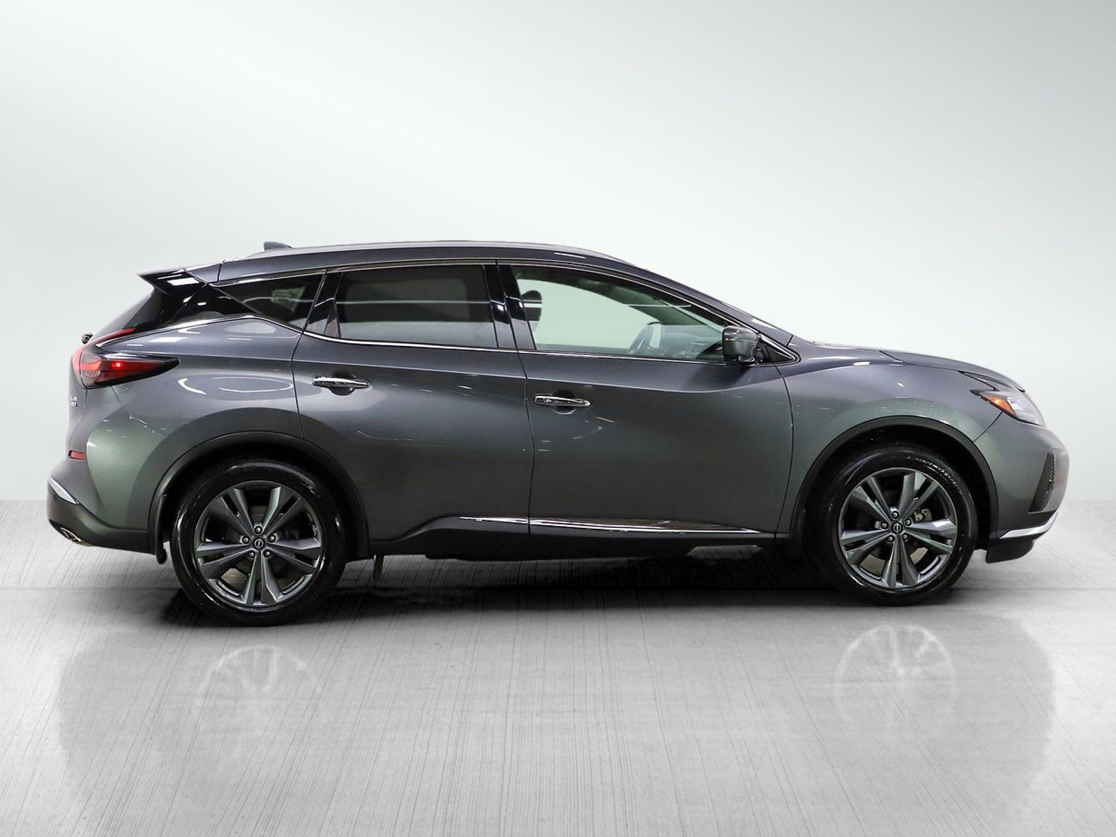 Used 2023 Nissan Murano Platinum image 6