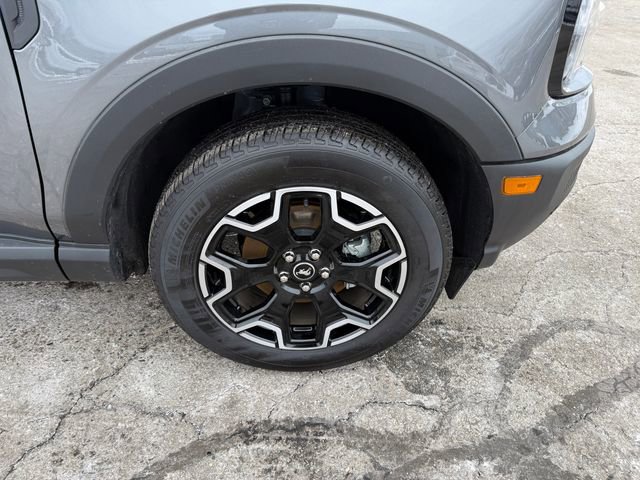 Used 2025 Ford Bronco Sport Outer Banks w/ Outer Banks Tech Package+ AWD/4WD image 29