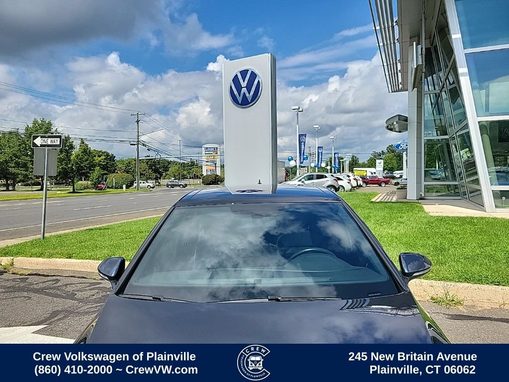 Used 2018 Volkswagen GTI SE w/ SE Leather Package FWD image 24